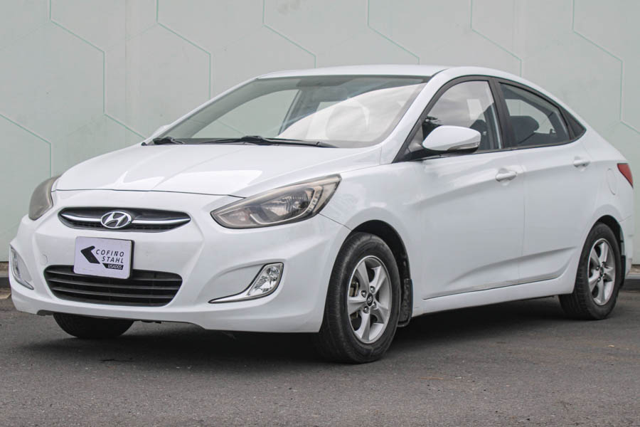 HYUNDAI ACCENT 2017 - 527